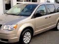 2008 Chrysler Town and Country 03801 Port City Chrysler/Dodg