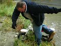 MY NIGGA CREEK WALKING AHHAHAHAHAHAHAHA