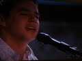 David Archuleta Abril 7, 2008 Alto 8 
Canta