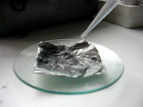 how to dissolve koh in water
