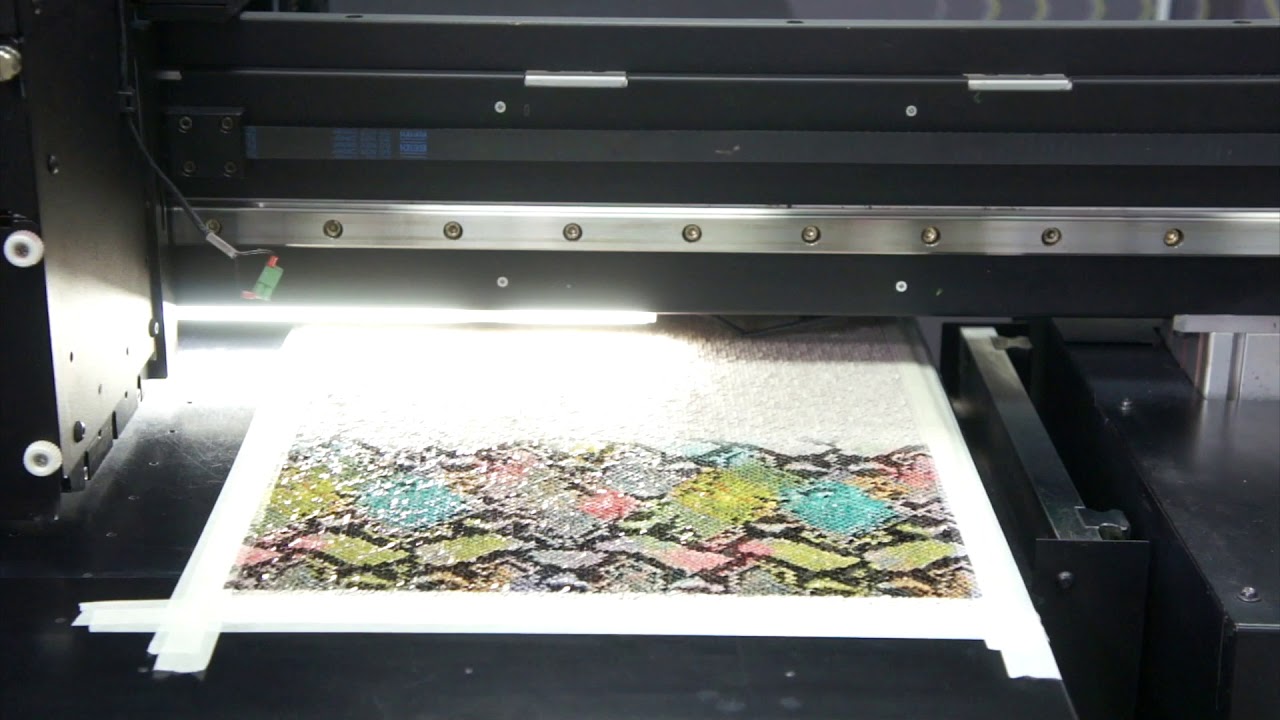 Paillettes  decoration with K86