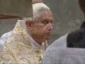 Full video (also in HQ): benedictxvi.tv --- www.caeremonialeromanum.com