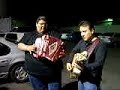 bobby  (badassaccordion)  y tavo de tiranos-lo lindo de ti