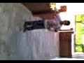 este ni�osi que asbe mantenerequilibrio en esta pocision que tal he