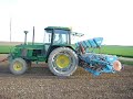 John Deere 4755 et 2140 aux semis de betteraves John Deere 4755 et 2140 aux semis de betteraves