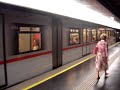 Vienna Metro * Wien U-Bahn - Line U2 Volkstheater