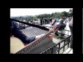Click here to watch this video Edward interpreta su tema 