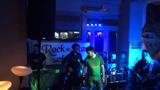 Hold The Line - Toto - cover Rock Star School
