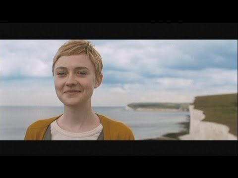 euronews cinema - Dakota Fanning poignante dans
