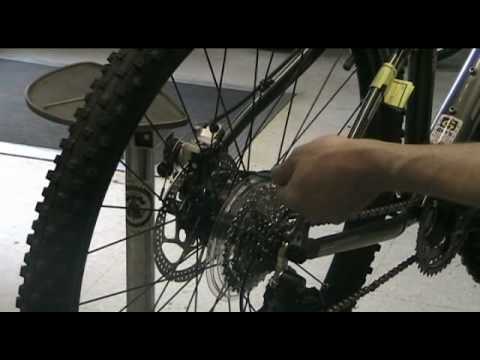 how to adjust bike disc brakes