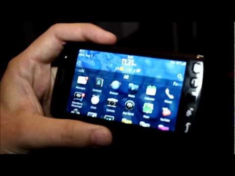Harga BlackBerry Torch Monza 9860 bulan November 2013, di jual oleh 8