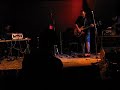 nastop skupine metalyc�e je bil zadnji glasbeni dogodek festivala sajeta, ki je potekal v tolminu do sobote 2. avgusta 2008. 
metalyc�e spadajo trenutno skupaj s starimi sajetinimi znanci radian, fenneszem in quehenbergerjem v sam vrh dunajske elektronske scene. skupino sta ustanovila nik hummer in armin steiner, ki predstavljata dve tretjini tudi na sajeti pred leti izjemno sprejetih thilges 3. ?e nas thilgesi navdu?ujejo z dolgimi, elektroakusti?nimi mantrami, pa so metayc�e ?isto na drugih raziskovalnih poljih. zanima jih spoj dveh prakti?no nesorodnih stilov, elektronike in te?kega metala. na za?etku sta ustanovna ?lana zasedbe delovala v duu in leta 2004 izdala tudi prvenec another white album. pri metalyc�e gre za glasbo, ki brez sramu brklja po elektronskem spektru in ga kri?a z metal prvinami. v ospredju so pobesneli sampli kitar, ki se spajajo v metalne vzorce, posnemajo? nalomljeno ritmiko ritem ma?ine. metalske kli?eje nenehno gnetejo, re?ejo in lepijo s �cut� studijskimi tehnikami, tako da glasba nikoli ne zapade v dolgo?asen kalup. s takim svojskim spojem obeh glasbenih zvrsti nas metalyc�e nenehno provocirajo. in bog ne daj, da bi to izjemno zvo?no lepljenko zavrteli kak?nemu pravovernemu metalcu ali pa obiskovalcu sinteti?nih partijev... letos so se obema glasbenikoma pridru?ili ?e trije ?lani, med njimi tudi lanskoletni sajetin znanec, basist matija schellander (nastopil je skupaj z majo osojnik). glasba je s tem postala ?e bolj organska in silovita. kmalu naj bi iz?el tudi drugi album zasedbe, na katerem gotovo ne bo umanjkalo drznih zvo?nih izletov s prvenca. ostro in udarno, a za sajeto napovedujejo tudi poseben bolj zaduban in plesni set za finale!

http://www.myspace.com/metalycee