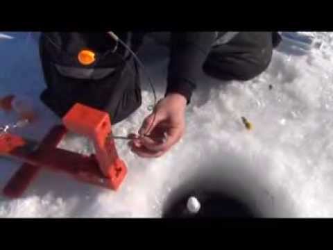 fisherman - How to use an Automatic Fisherman for ice fishing. Eric Haataja shows How to ice fish videos.http://automaticfisherman.com.