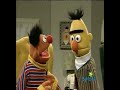 Sesame Street - Bert and Ernie - Bananaphone Sesame Street - Bert and Ernie - Bananaphone
