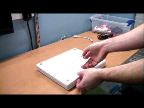 ibook - A very detailed explanation of how to take down an iBook G4. The unit used in this video is the PowerPC G4 1.33 Ghz with the 12