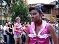 En Medellín, más exactamente en el barrio La Floresta, se celebra un concurso muy concurrido y afamado.
Desde las 8 de la mañana la gente se volca a las calles a ver pasar las bandas marciales. O así yo las conocí. Ahora son músico marciales, casi orquestas.

Esto es, cinco minutos de ruido, de las bandas musico marciales que concursaron en el 2008.