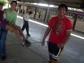juegan con mariana en la tabla.AVI