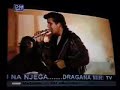 Nema vise druga mogmoga druga jedinognema vise uzeo ga BogNikad vise ja i tinecemo se opitilepe zene kuci voditiRef.Pita vazduh jesenji pita vetar severnipitaju me druze, gde si tiTu je, ja ih lazem znajnema mome drugu krajova pesma moj je oprostajS kim da tugu podelimgde si druze i sa kimkum da budes kad se ozenimNeki glas mi govorinovog druga imas tial' za mene ti si poslednjiRef.Ova pesma nije hitova pesma moj je krikja ti njome dizem spomenikJer sve na tebe seca sadcasa piva, Novi Sadmrzim ono ako umrem mladRef.