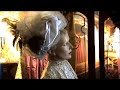 the sherlock holmes museum is the most popular privately run museum in london, dedicated to the legendary detective sherlock holmes. it is situated at 239 baker street, near the north end of baker street in central london close to regent's park. the georgian town house which the museum occupies as 
