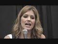 Tricia Helfer 2/4