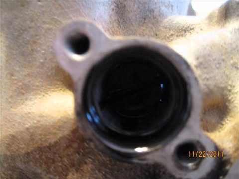 how to remove yz250 power valve