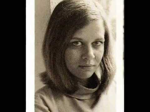Waldirene - Gravação lançada apenas em Single de 1968 pela RCA Victor, autoria da própria intérprete Waldirene.