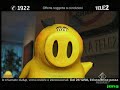 Pubblicit� TELE 2 con il maialino giallo - Agosto 2008