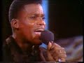 Carl Lewis canta KEEP YOU THROUGH THE NIGHT Carl Lewis canta KEEP YOU THROUGH THE NIGHT