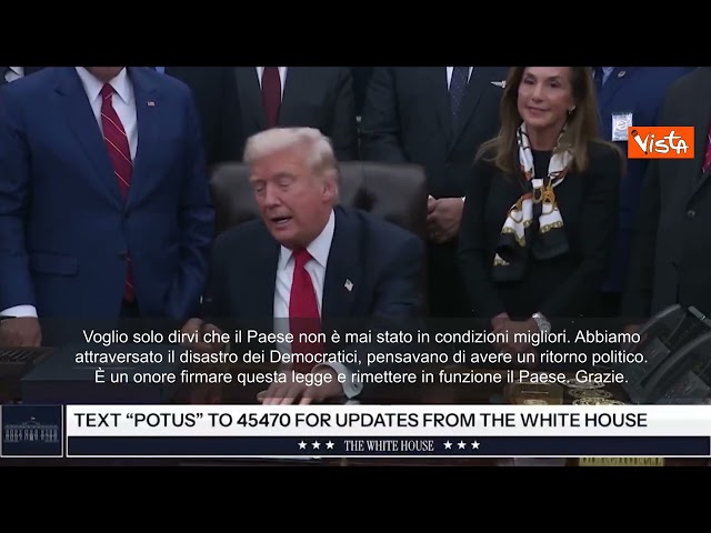 Trump firma legge che chiude lo shutdown Usa da record: Dem volevano estorcere denaro al Paese