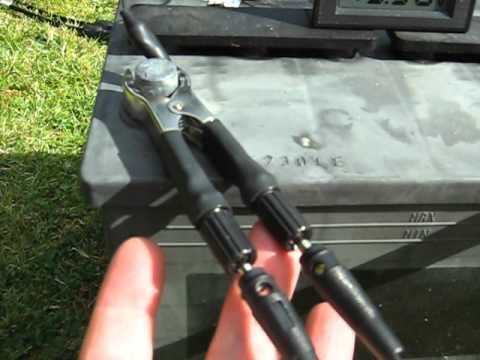 how to attach banana plugs