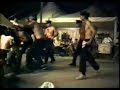 Semaforo Giallo strip tease maschile