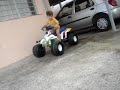 Tallys dando cavalinho de Pau na motinha quadriciclo show