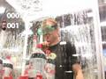videos de Mentos and Diet Coke Geyser Chamber - Steve Spangler