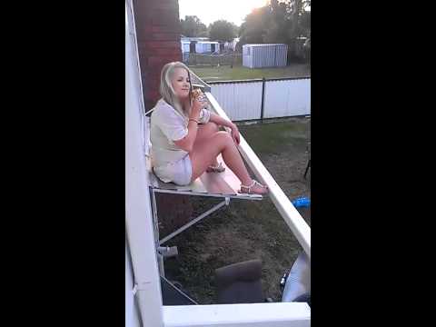 Drunk Chick FAIL!!!_Best drunk videos of the week