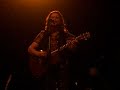 Quique González y La Aristocracia-La Luna Debajo Del Brazo