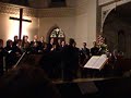 here we see footage from the 2004 christmas concert by new chamber orchestra in warsaw - conducted here by richard berkeley.

it is a short clip from the polish carol 