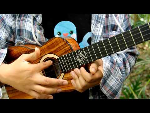 how to properly strum a ukulele