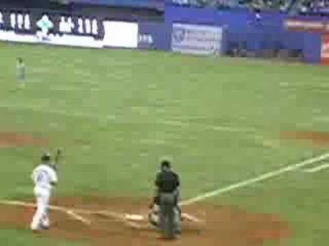 Aaron Hill stole home