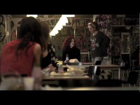 BeoFilm - Spot til Folketinget - 2 min nedklip Produceret af Hurra Film og Shouting Cow Productions Cast: Frederikke Dahl Hansen, Anton Honik Manuskript & instruktør: ...