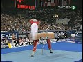 Xiao Qin outswings his opponents to defend title