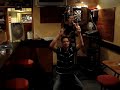 bjorn met zijn lucht gitaar in buenaventura gran canaria 9