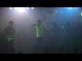 Guasones Estupendo Día (en Vivo) Video and Lyrics