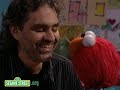 Formore videos and games check out our new website at www.sesamestreet.org In this video Andrea Bocelli helps Elmo get to sleep. Sesame Street is a production of Sesame Workshop, a nonprofit educational organization which also produces Pinky Dinky Doo, The Electric Company, and other programs for children around the world. 