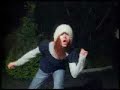 Groovy dancing girl