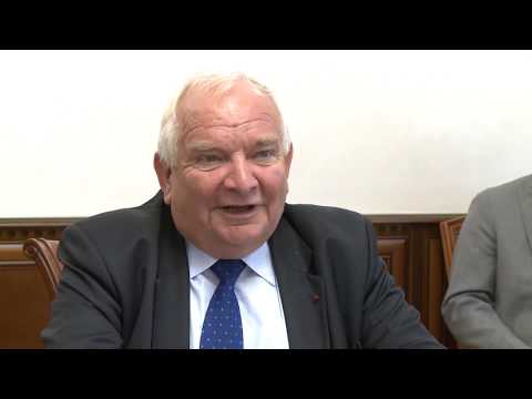 Președintele Republicii Moldova a avut o întrevedere cu Președintele Partidului Popular European