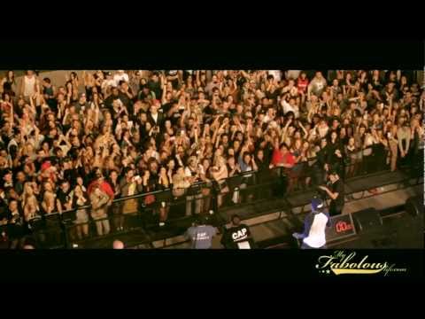 0 Celebrity Feet: Fabolous Tours Australia in Air Jordans