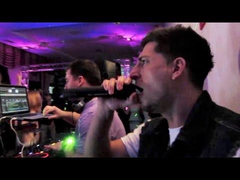 rocking - Follow us on Twitter: http://twitter.com/PhillyChic5 http://twitter.com/JesseWelle Facebook: http://facebook.com/prankvsprank Follow me on Keek - http://www....