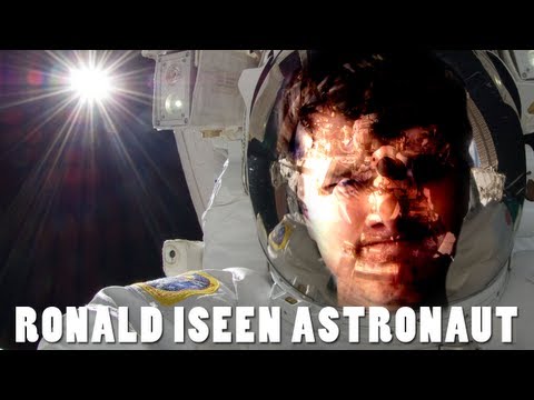 Ronald in een astronautenpak! - James Bond Nightfire #8