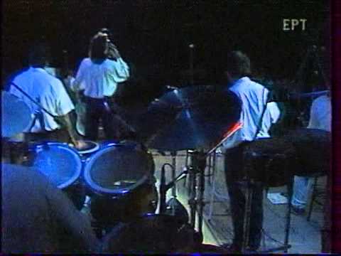 ΔΙΟΝΥΣΗΣ - ΤΟ ΓΡΑΜΜΑ : Μουσικη ΘΑΝΟΣ ΜΙΚΡΟΥΤΣΙΚΟΣ , στιχοι ΜΠΑΜΠΗΣ ΤΣΙΚΛΗΡΟΠΟΥΛΟΣ, 1η εκτελεση ΧΑΡΙΣ ΑΛΕΞΙΟΥ. Εδω απο συναυλια στην Πατρα το 1988.