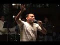 JAVIER RODRIGUEZ CON EL GRUPO DE LA IGLESIA BETHEL